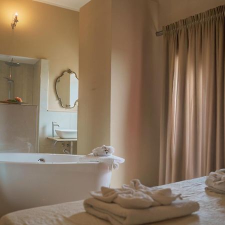 Il Panorama Housing Cilento Aparthotel Santa Maria di Castellabate Ngoại thất bức ảnh