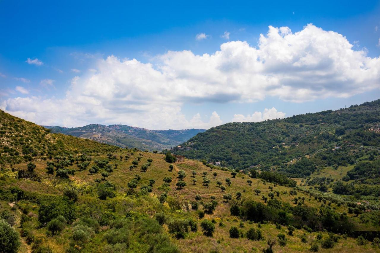 Il Panorama Housing Cilento Aparthotel Santa Maria di Castellabate Ngoại thất bức ảnh