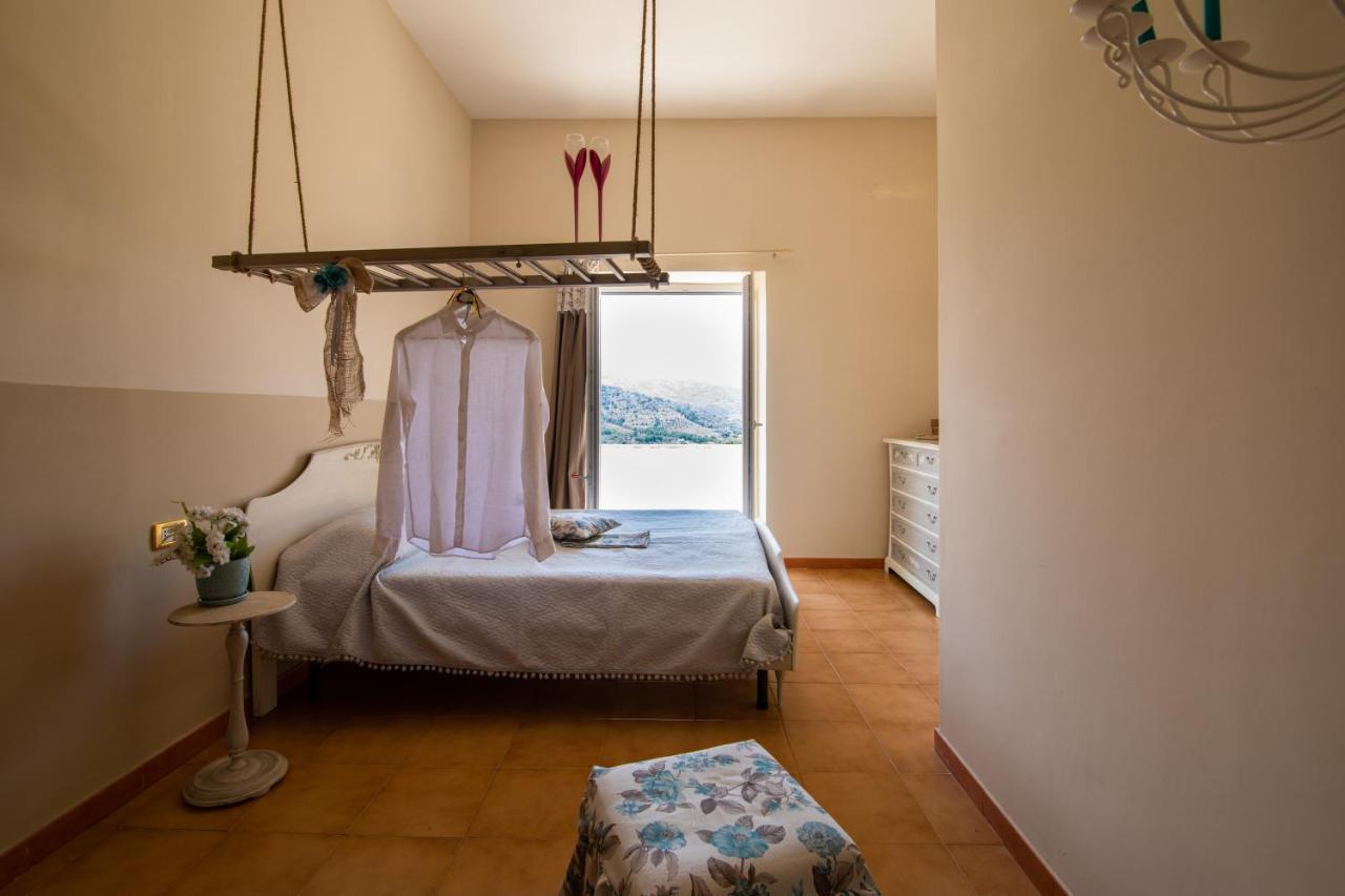 Il Panorama Housing Cilento Aparthotel Santa Maria di Castellabate Ngoại thất bức ảnh