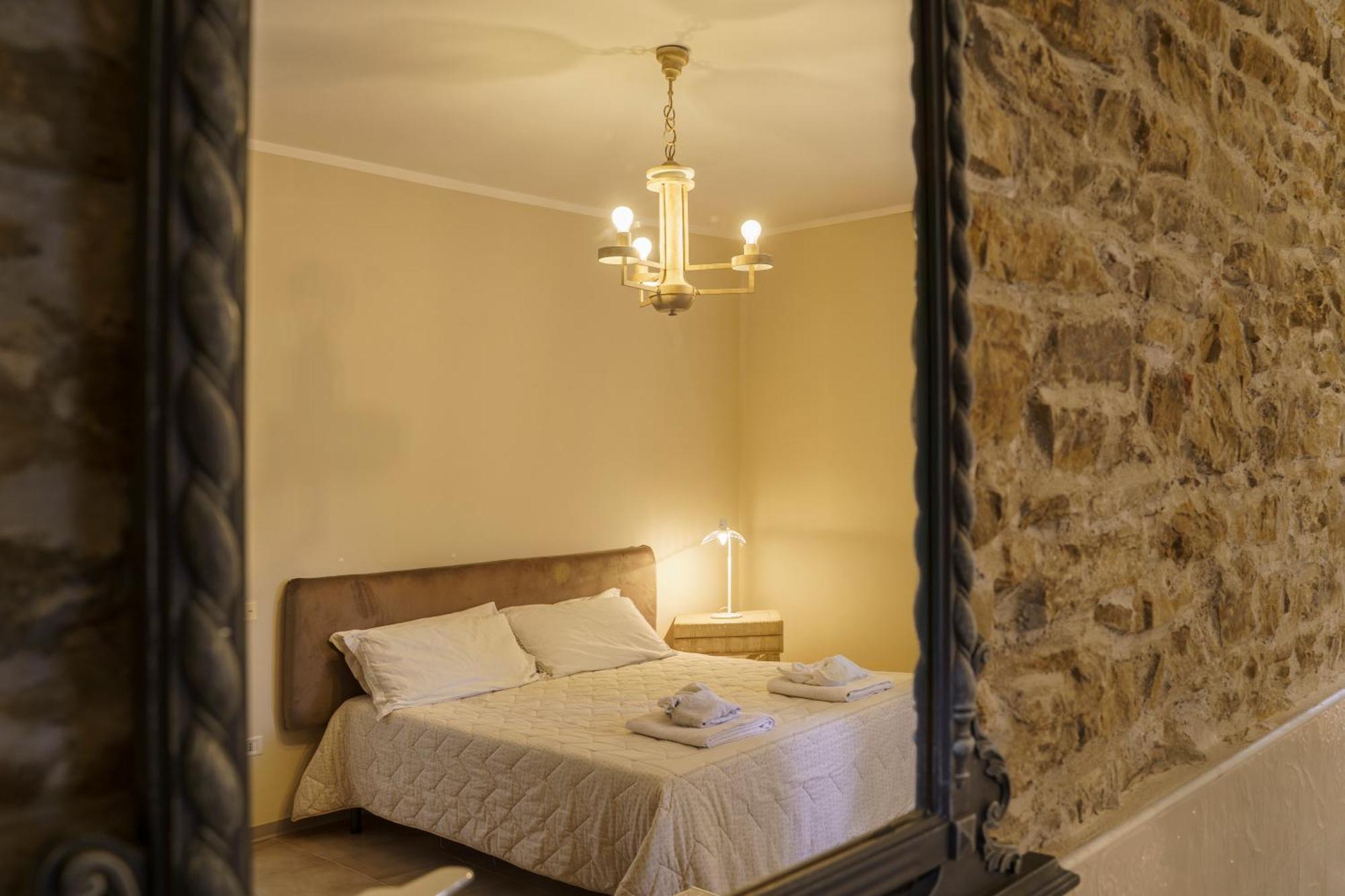 Il Panorama Housing Cilento Aparthotel Santa Maria di Castellabate Ngoại thất bức ảnh